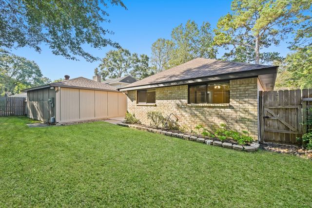 3106 Falling Brook Drive, Kingwood, TX 77345