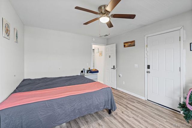 4485 Home Town Drive, Flint, MI 48506