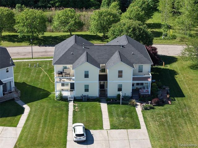 4485 Home Town Drive, Flint, MI 48506