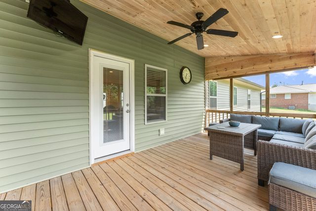 160 Main Street, Clermont, GA 30527