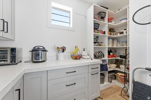 11716 S MEEKS CT, South Jordan, UT 84095