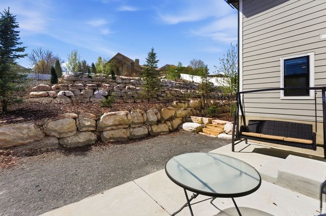 11716 S MEEKS CT, South Jordan, UT 84095