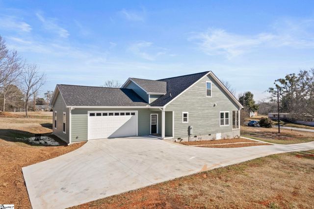 319 A Pine Log Ford Road, Travelers Rest, SC 29690