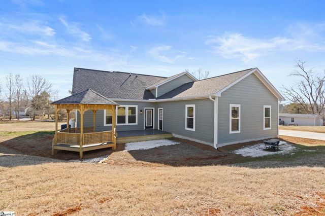 319 A Pine Log Ford Road, Travelers Rest, SC 29690