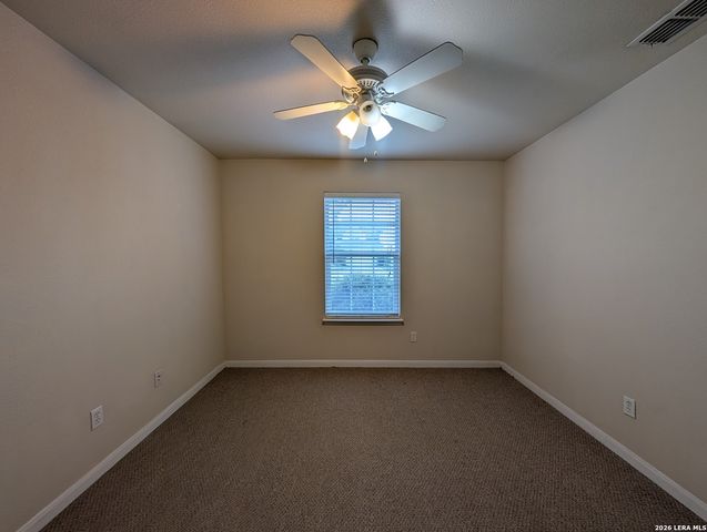 956 MISTY ACRES DR, New Braunfels, TX 78130