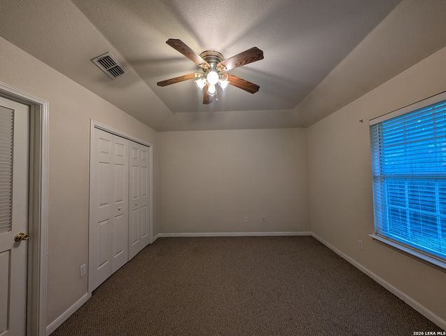 956 MISTY ACRES DR, New Braunfels, TX 78130