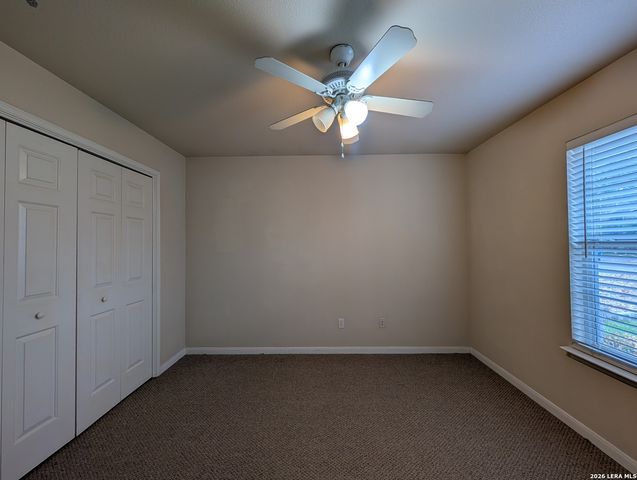 956 MISTY ACRES DR, New Braunfels, TX 78130