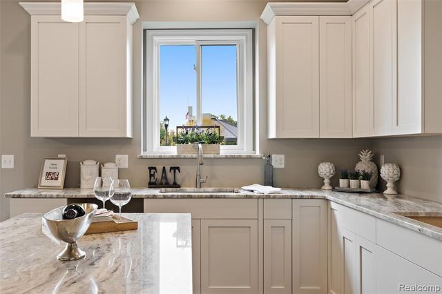 1050 Invitational Drive, Metamora, MI 48455