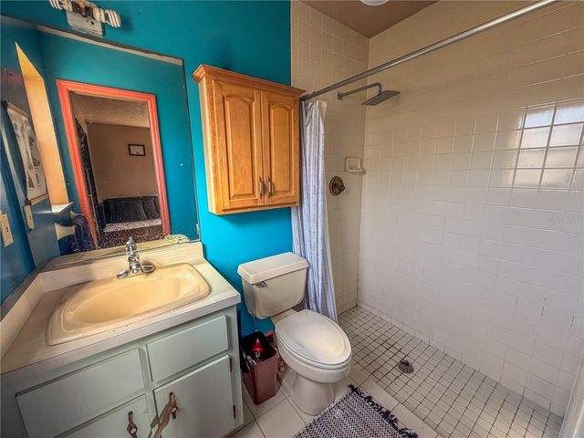 2042 NE 44TH STREET, Ocala, FL 34479