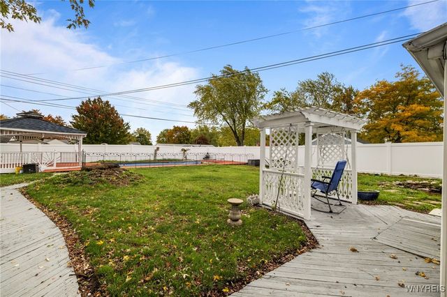 61 Cornell Drive, Cheektowaga, NY 14043