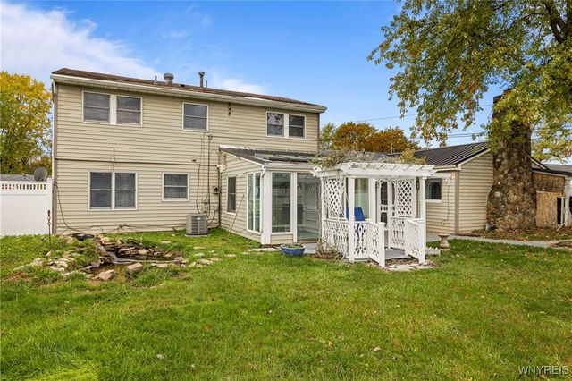 61 Cornell Drive, Cheektowaga, NY 14043