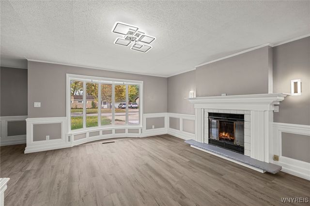 61 Cornell Drive, Cheektowaga, NY 14043