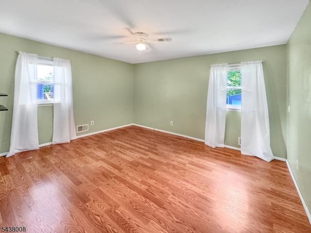120 Oak St, Bridgewater Twp., NJ 08807