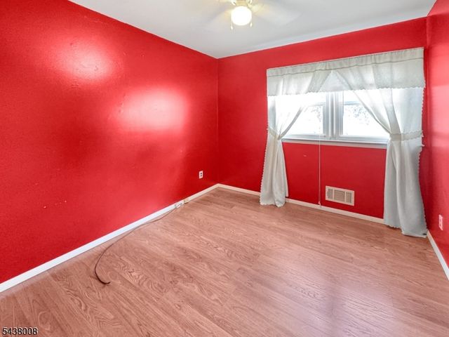 120 Oak St, Bridgewater Twp., NJ 08807