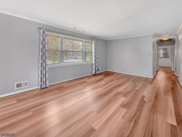 120 Oak St, Bridgewater Twp., NJ 08807