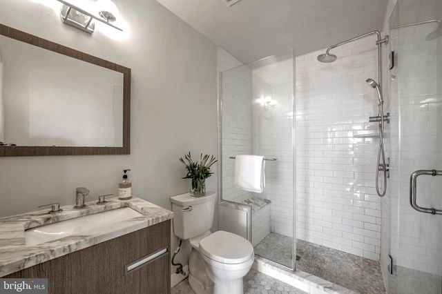 2004 11th St NW Apt 326, Washington, DC 20001