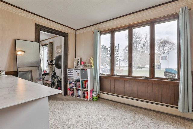 61 Thornton Avenue, Methuen, MA 01844