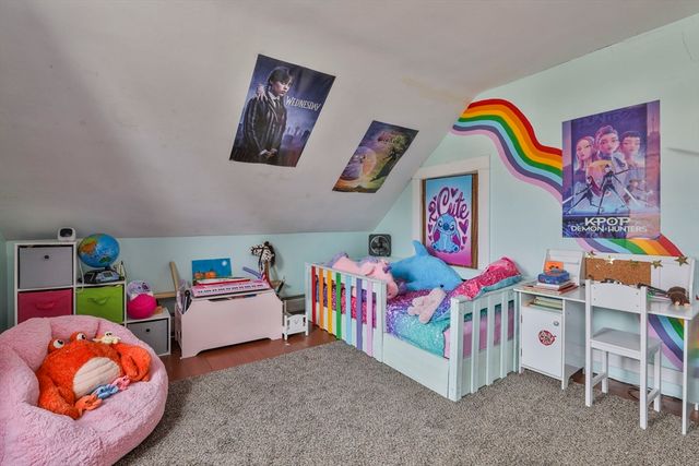 61 Thornton Avenue, Methuen, MA 01844