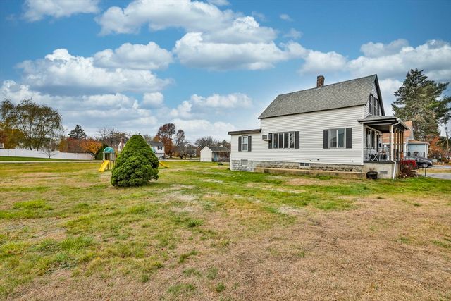 61 Thornton Avenue, Methuen, MA 01844