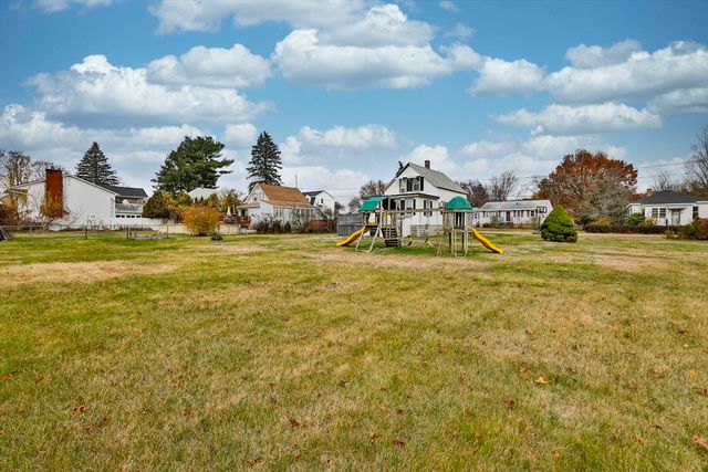 61 Thornton Avenue, Methuen, MA 01844