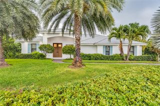2160 Sanford Court, Vero Beach, FL 32963