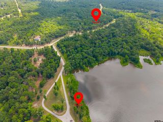 3195 Shadow Pine Drive, Larue, TX 75770