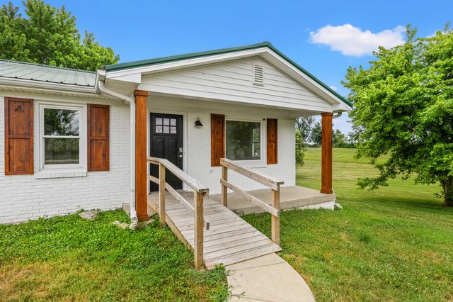 110 Cherry Hill Road, Stanford, KY 40484