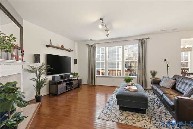 1207 Ashton Village Ct, Midlothian, VA 23114