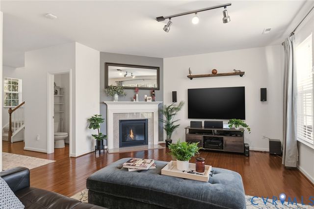 1207 Ashton Village Ct, Midlothian, VA 23114