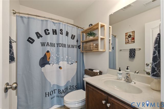 1207 Ashton Village Ct, Midlothian, VA 23114