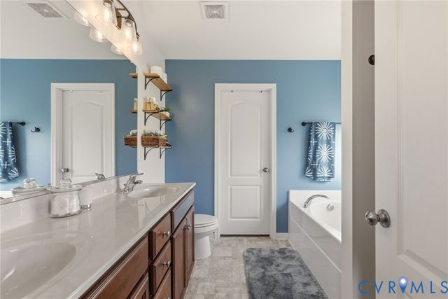 1207 Ashton Village Ct, Midlothian, VA 23114