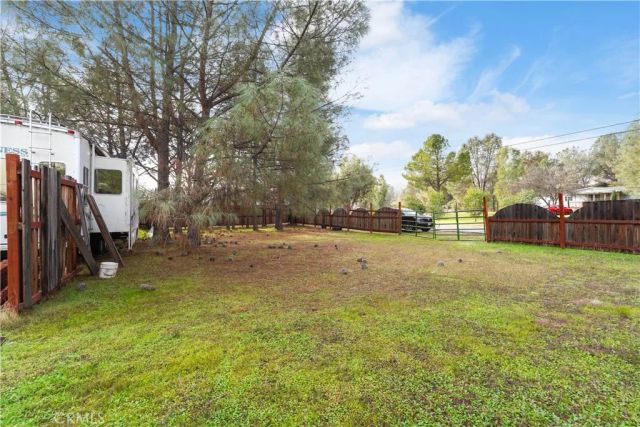 1850 Spring Valley Rd, Clearlake Oaks, CA 95423