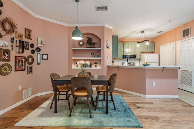 10103 COURTNEY OAKS CIRCLE 103, Tampa, FL 33619