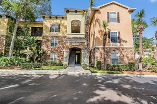 10103 COURTNEY OAKS CIRCLE 103, Tampa, FL 33619