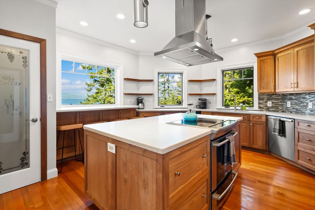 19571 Mt Highway 35, Bigfork, MT 59911 photo 4