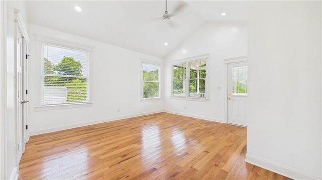2215 Lang Drive SW, Atlanta, GA 30315