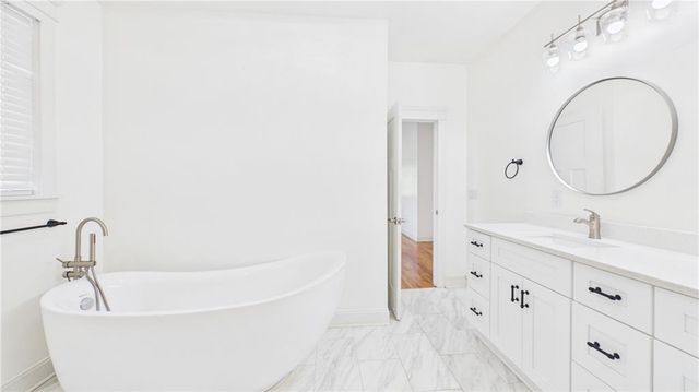2215 Lang Drive SW, Atlanta, GA 30315