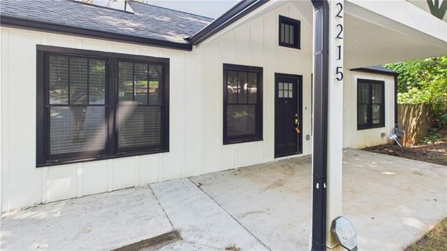 2215 Lang Drive SW, Atlanta, GA 30315
