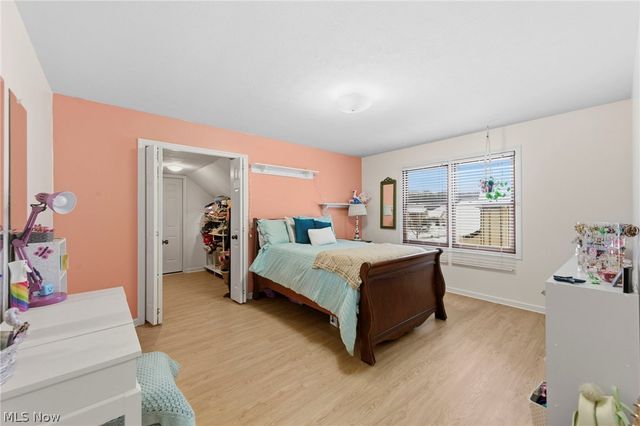 8412 Windsor Way, Broadview Heights, OH 44147