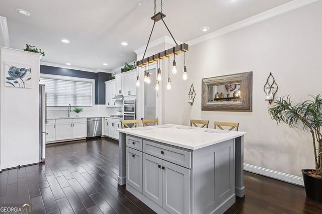 1986 Forte Lane, Alpharetta, GA 30009