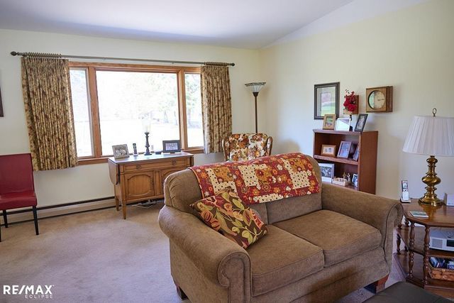 2557 Chicago Rd, Warren, MI 48092