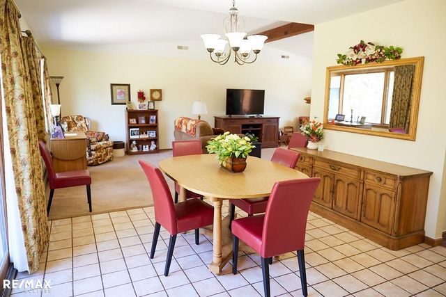 2557 Chicago Rd, Warren, MI 48092