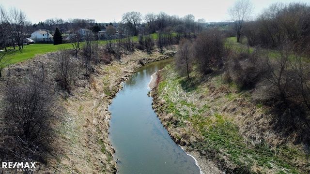 2557 Chicago Rd, Warren, MI 48092