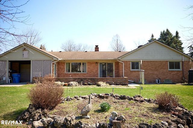 2557 Chicago Rd, Warren, MI 48092