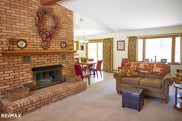 2557 Chicago Rd, Warren, MI 48092