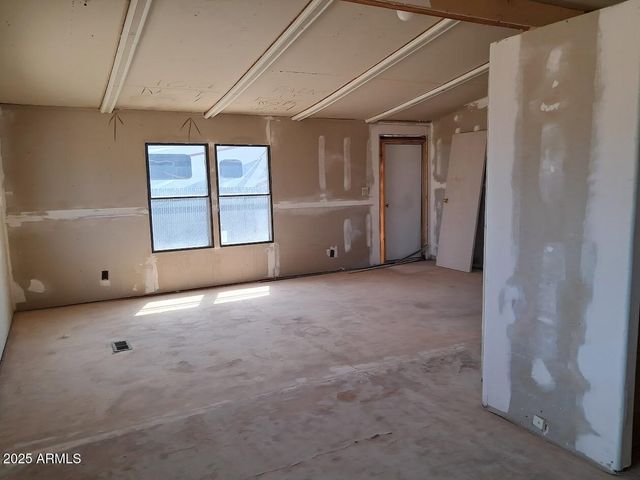 210 N Canyon Drive, Sierra Vista, AZ 85635