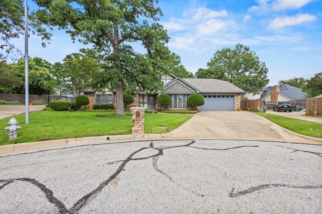 3603 Ivywild Court, Arlington, TX 76016