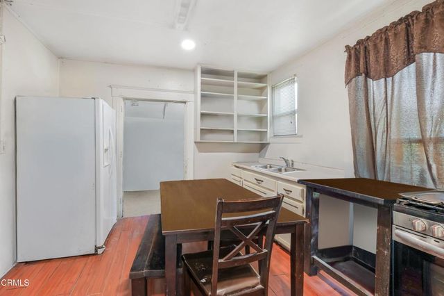 201 203 S E Street, Oxnard, CA 93030