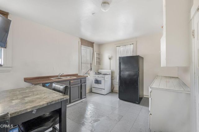 201 203 S E Street, Oxnard, CA 93030