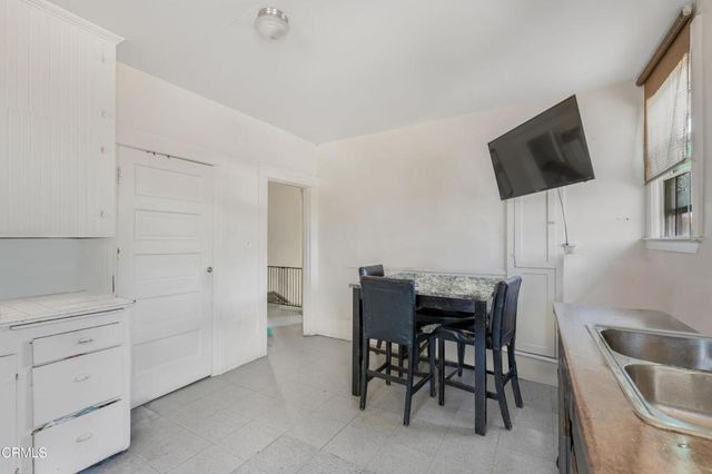 201 203 S E Street, Oxnard, CA 93030